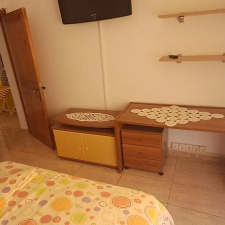 Apartament Alina Et 1 *